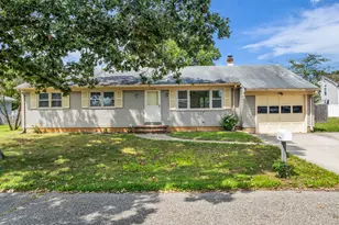 1118 Longboat Ave, Beachwood, NJ 08722 - Photo 1