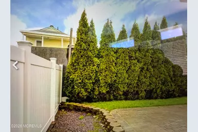 339 Jeffries Street, Perth Amboy, NJ 08862 - Photo 17