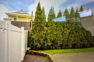 339 Jeffries St, Perth Amboy, NJ 08862 - Photo 17