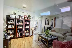 339 Jeffries St, Perth Amboy, NJ 08862 - Photo 21