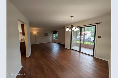 72 Overlook Way #A, Manalapan Township, NJ 07726 - Photo 3