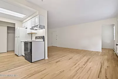 63 Stonehurst Boulevard #G, Freehold, NJ 07728 - Photo 3