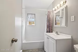 63 Stonehurst Blvd, Freehold, NJ 07728 - Photo 17
