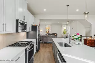 104 Midland Ave, Cliffwood, NJ 07721 - Photo 19