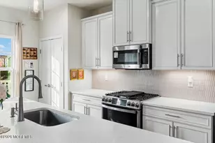 104 Midland Ave, Cliffwood, NJ 07721 - Photo 17