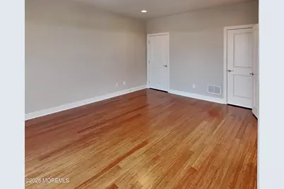 2346 Nj-33 #406, Robbinsville Township, NJ 08691 - Photo 11