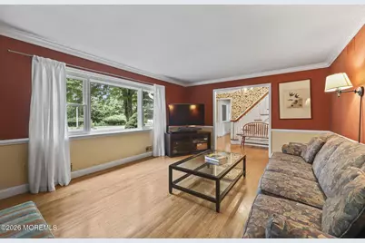 47 Birchwood Court, Tinton Falls, NJ 07724 - Photo 5