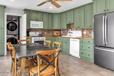 174 Cranberry Road, Toms River Township, NJ 08753 - Photo 9
