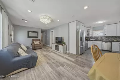 328 Mizzen Avenue, Beachwood, NJ 08722 - Photo 5