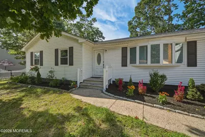 328 Mizzen Avenue, Beachwood, NJ 08722 - Photo 3