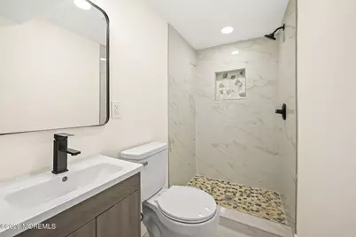 181 Hilltop Boulevard, Keyport, NJ 07735 - Photo 21