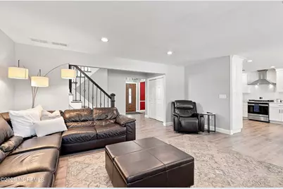24 Crater Lake Road, Howell Township, NJ 07731 - Photo 3