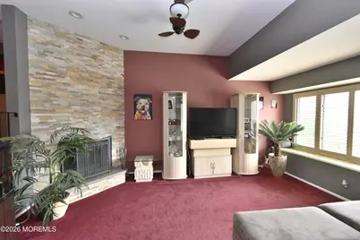 261 Clubhouse Drive, Middletown, NJ 07748 - Photo 5
