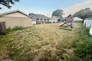 105 Hudson Ave, North Middletown, NJ 07748 - Photo 13