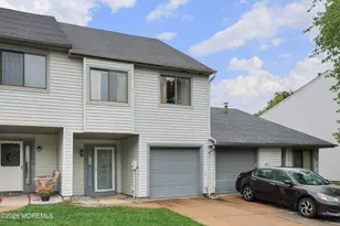 117 Lexington Cir, Matawan, NJ 07747 - Photo 3