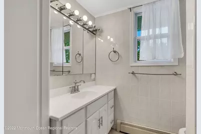 370 W Park Avenue, Oakhurst, NJ 07755 - Photo 21