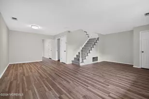72 Sassafras Ct, North Brunswick Township, NJ 08902 - Photo 3