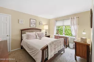 32 Wesley Ct, Eatontown, NJ 07724 - Photo 45