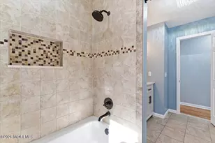 629 W Commodore Blvd, Jackson, NJ 08527 - Photo 33