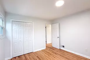 8 Forsgate Dr, Freehold, NJ 07728 - Photo 15
