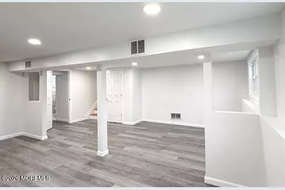 8 Forsgate Drive, Freehold, NJ 07728 - Photo 21