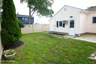 2421 Moore Ave, Point Pleasant, NJ 08742 - Photo 23