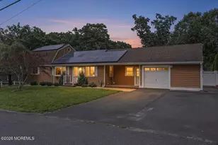 67 Crest Dr, Howell Township, NJ 07731 - Photo 3