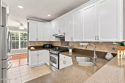 90 Banyan Boulevard, Holmdel, NJ 07733 - Photo 11