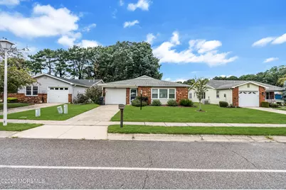 201 Lions Head Boulevard S, Brick, NJ 08723 - Photo 3