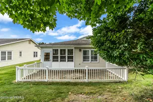 201 Lions Head Blvd S, Brick, NJ 08723 - Photo 15