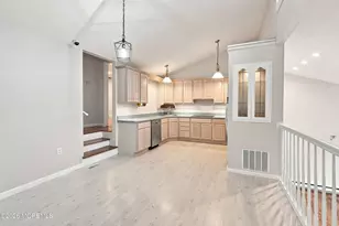 897 Brookside Ave, Keyport, NJ 07735 - Photo 11