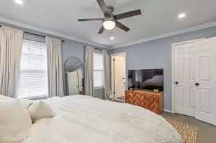 208 Haverford Ct, Matawan, NJ 07747 - Photo 33