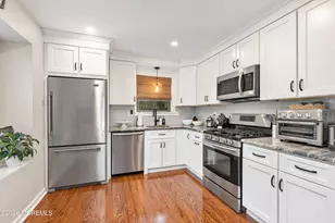 208 Haverford Ct, Matawan, NJ 07747 - Photo 17