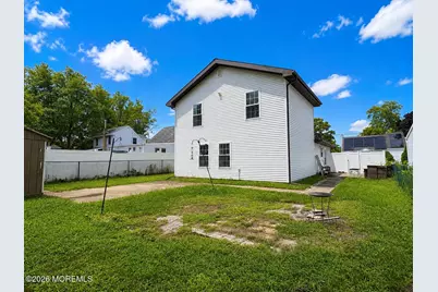 40 Compton Avenue, Hazlet Township, NJ 07734 - Photo 17