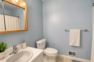 40 Compton Ave, Hazlet Township, NJ 07734 - Photo 7