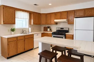 40 Compton Ave, Hazlet Township, NJ 07734 - Photo 3