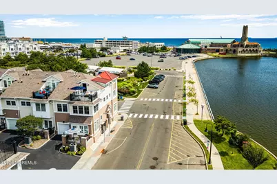 301 Lake Avenue #1, Asbury Park, NJ 07712 - Photo 3