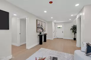 14 Honeyman Dr, Roxbury Township, NJ 07876 - Photo 11