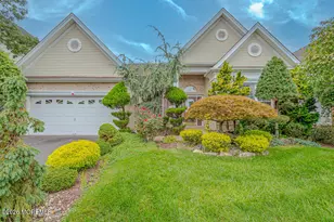 12 Crenshaw Ct, Monroe Township, NJ 08831 - Photo 1
