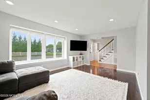 63 Hedgewood Rd, Howell Township, NJ 07731 - Photo 7