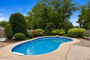 35 Chesapeake Rd, Manalapan Township, NJ 07726 - Photo 31