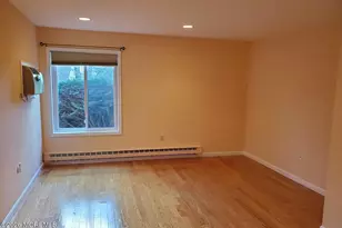 82 Amberly Dr, Manalapan Township, NJ 07726 - Photo 11