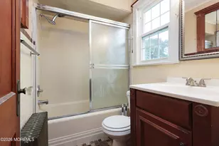 30 Linton Pl, Keansburg, NJ 07734 - Photo 17