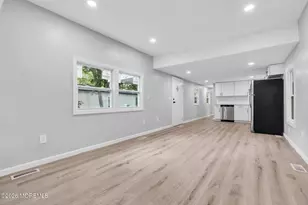56 Marcia Memorial Cir, Jackson, NJ 08527 - Photo 11