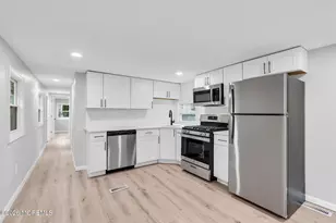 56 Marcia Memorial Cir, Jackson, NJ 08527 - Photo 13