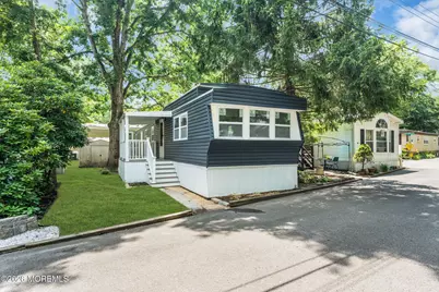 56 Marcia Memorial Circle, Jackson, NJ 08527 - Photo 5