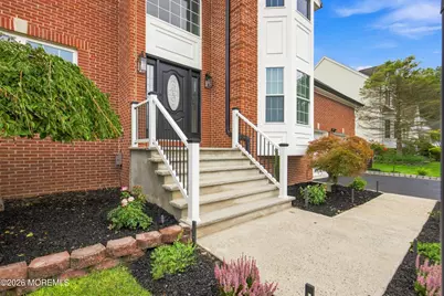 39 Violet Circle, Howell Township, NJ 07731 - Photo 5