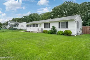 13 Charles Ave, Manchester Township, NJ 08759 - Photo 3