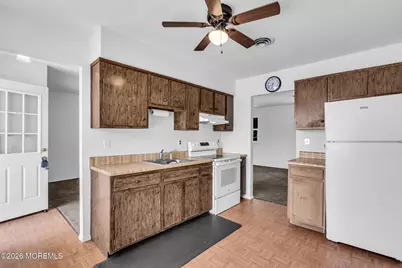 14 S Chestnut Avenue, Manchester Township, NJ 08759 - Photo 7