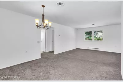 14 S Chestnut Avenue, Manchester Township, NJ 08759 - Photo 3